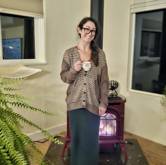 Meet your Posher, Gretchen e. - Picture 2 of 2